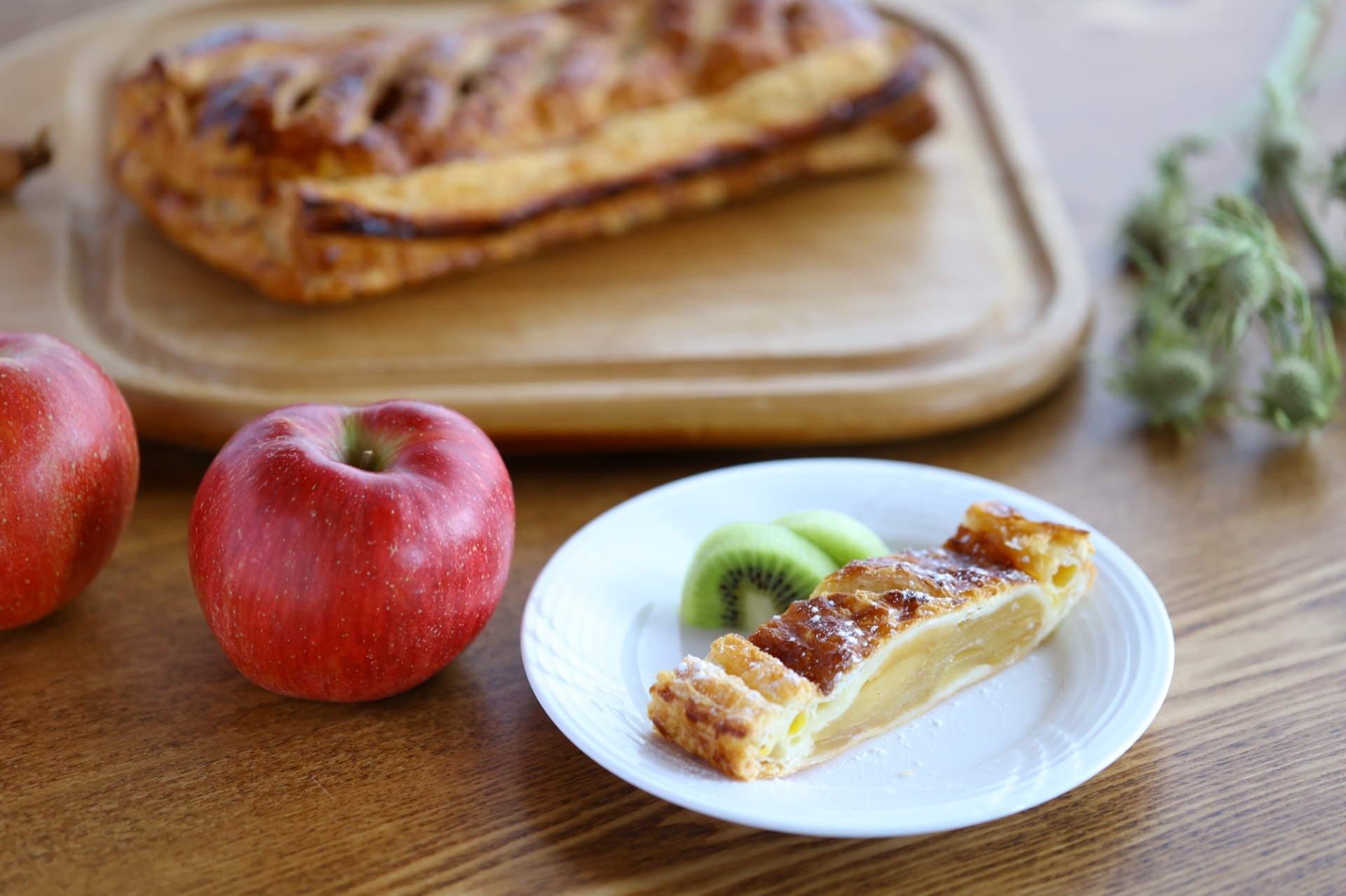 倉田シェフ謹製 山ノ内産りんごのアップルパイ | 志賀高原のホテル